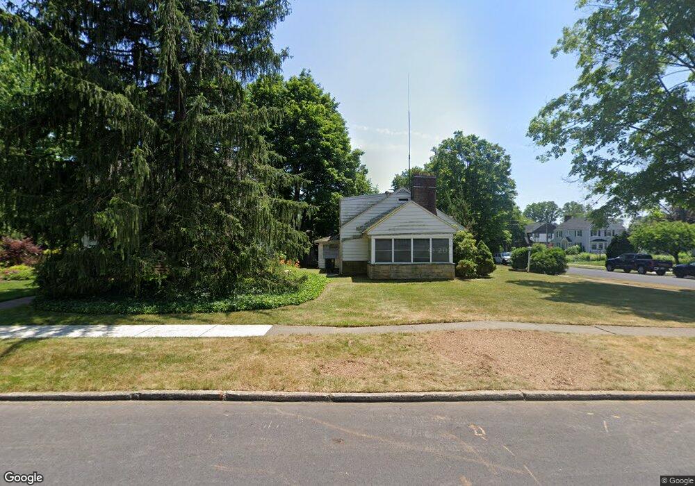 2820 W Greenleaf St unit 2824, Allentown, PA 18104 - photo 1