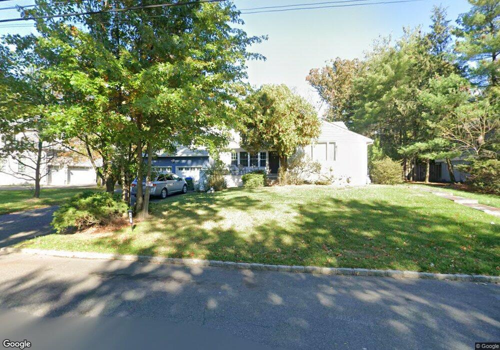 19 Clive Hills Rd, Edison, NJ 08820 - photo 1