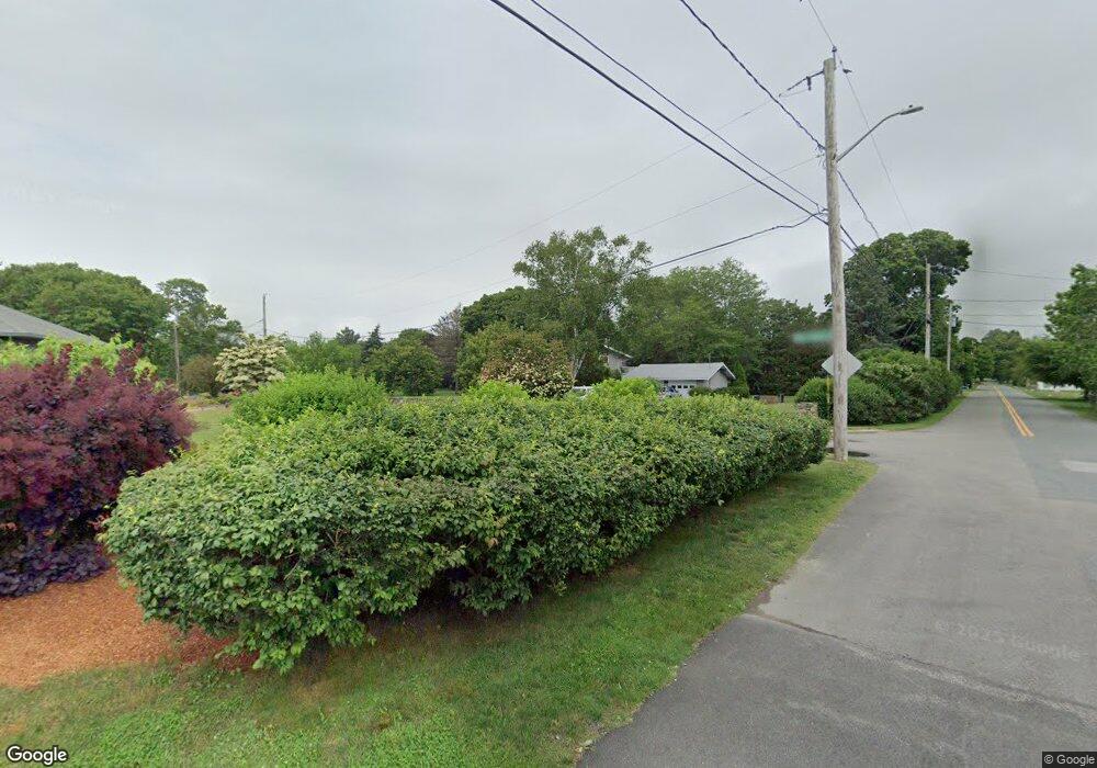 15 Bay Point Rd, Swansea, MA 02777 - photo 1