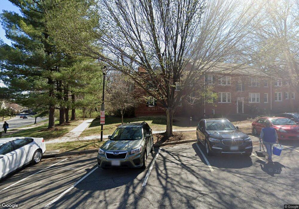 1917 N Rhodes St unit 14, Arlington, VA 22201 - photo 1