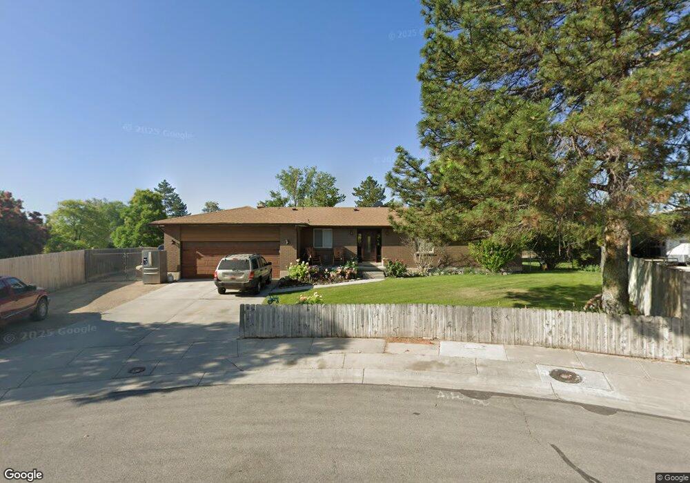 2365 Eva Lynn Cir, Riverton, UT 84065 - photo 1