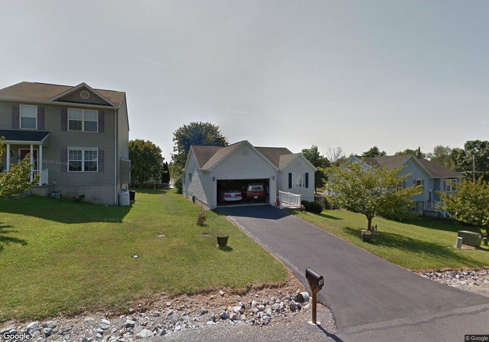 30 Mercedes Dr, Martinsburg, WV 25404 - photo 1