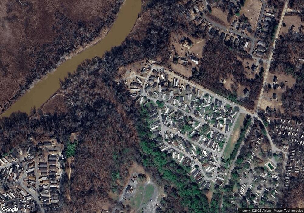 71 Patuxent Mobile Estates unit 71, Lothian, MD 20711 - photo 1