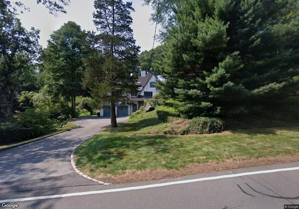 358 N Maple Ave, Greenwich, CT 06830 - photo 1