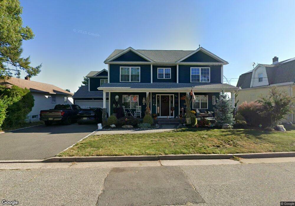332 Oak Ave, Woodbridge, NJ 07095 - photo 1