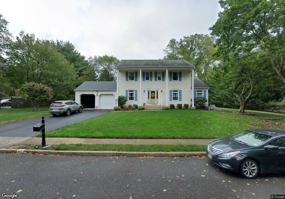 41 Melissa Ln, Red Bank, NJ 07701 - photo 1