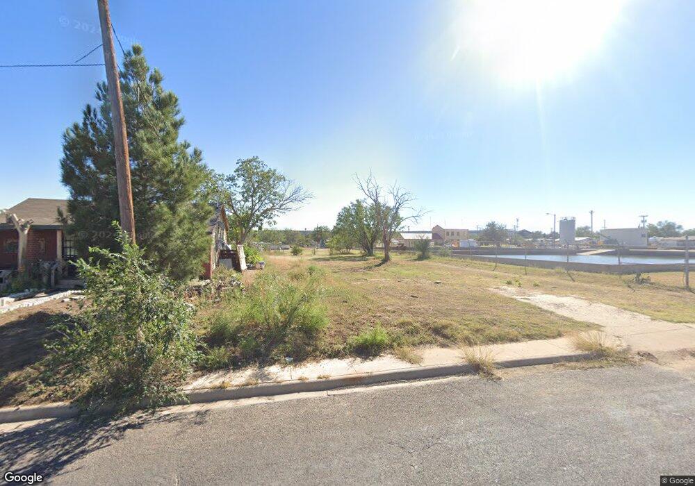 1608 E 15th St, Big Spring, TX 79720 - photo 1