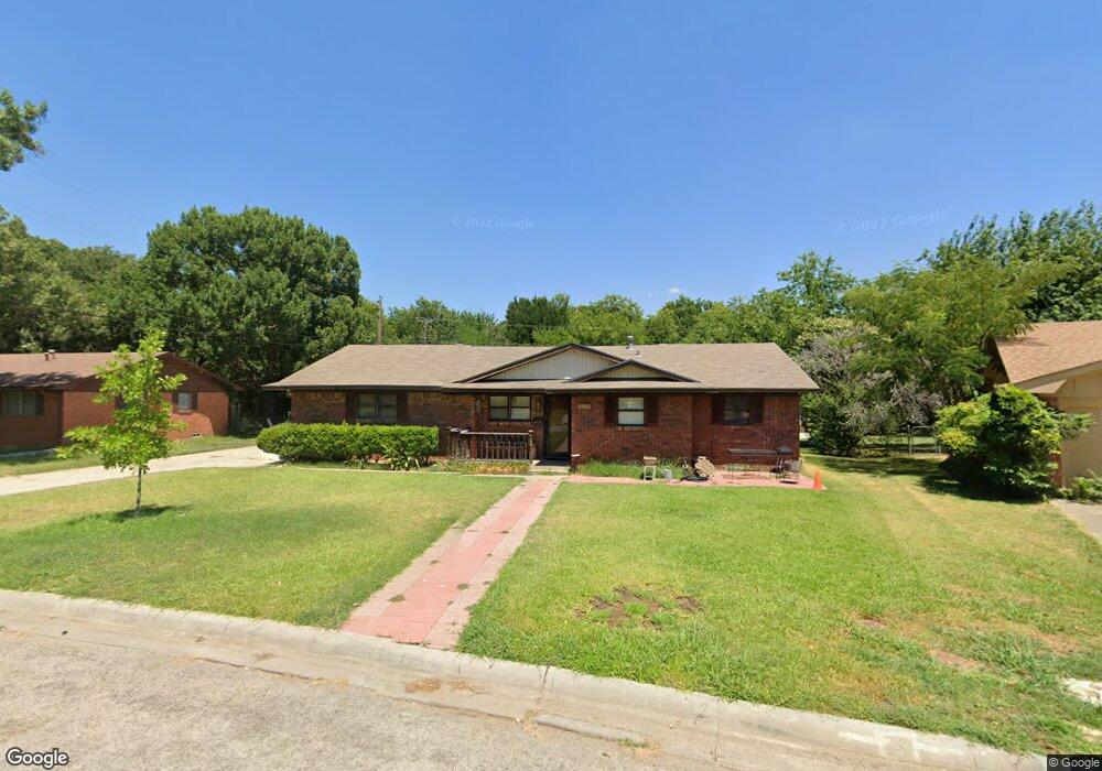 1906 Laurel Rd, Gainesville, TX 76240 - photo 1