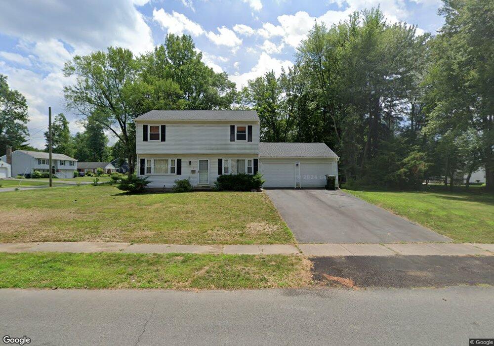 17 Grenhart St, West Hartford, CT 06117 - photo 1