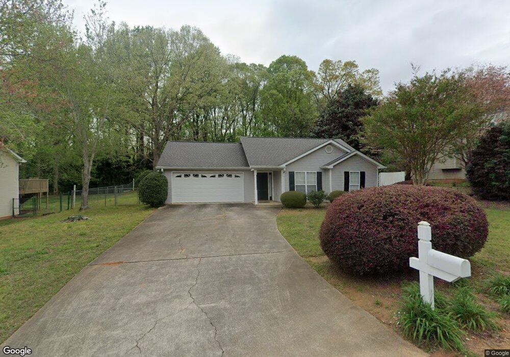 5030 Holly Hock Dr, Flowery Branch, GA 30542 - photo 1