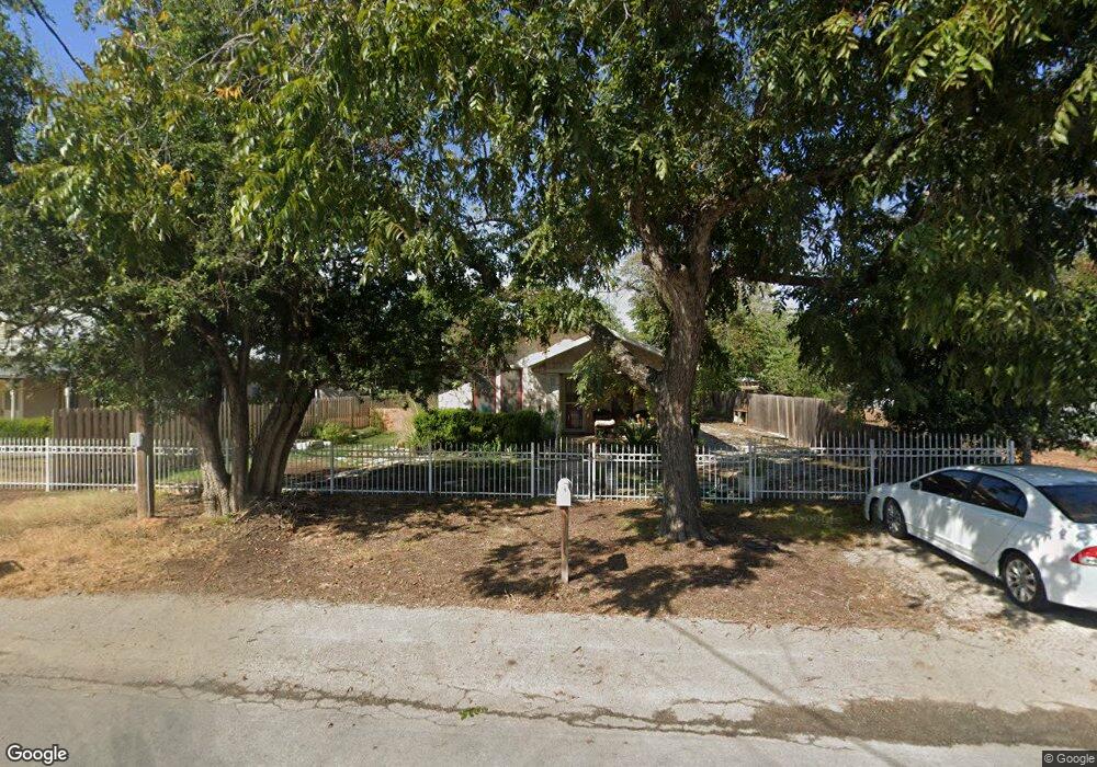 459 E Commerce St, New Braunfels, TX 78130 - photo 1