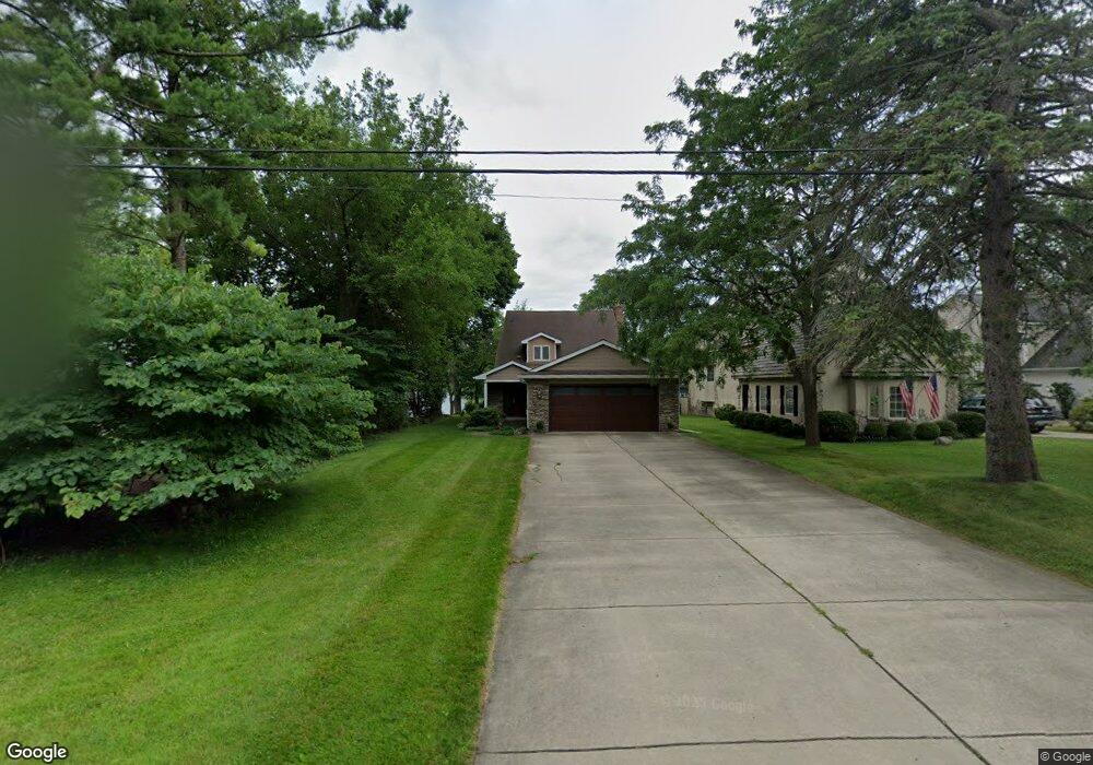 6461 Alden Dr, West Bloomfield, MI 48324 - photo 1