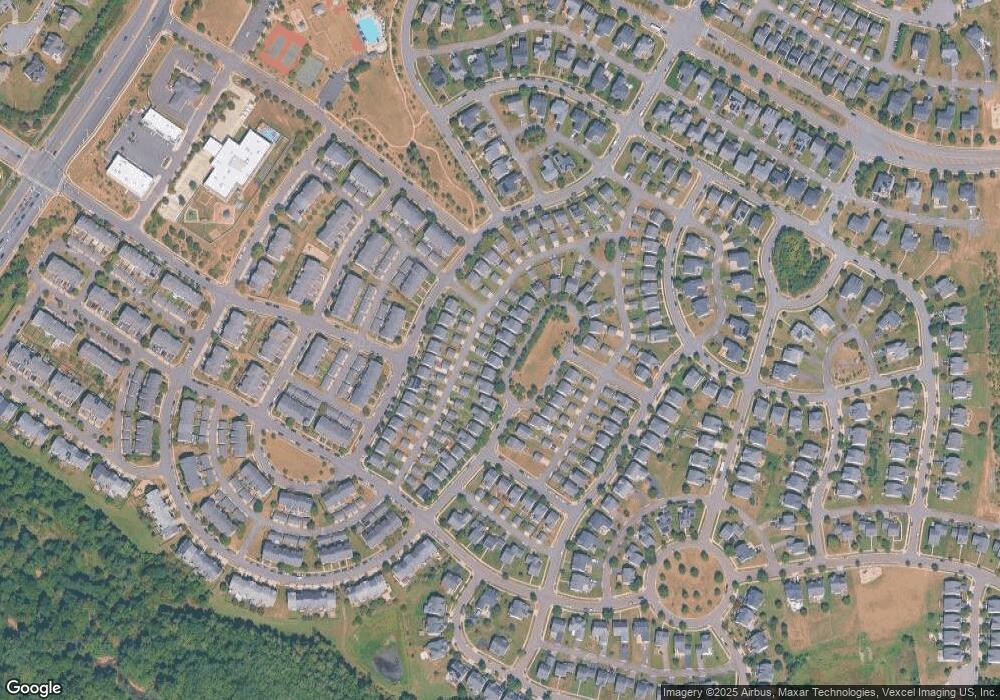 2456 Five Fathom Cir, Woodbridge, VA 22191 - photo 1