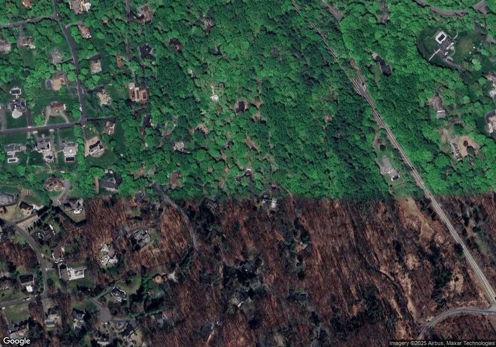 5 Laurel Hill Dr, Pleasantville, NY 10570 - photo 1