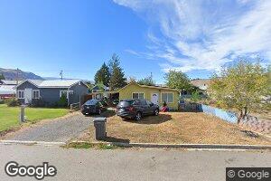 9 Fremont Ave, Rock Island, WA 98850