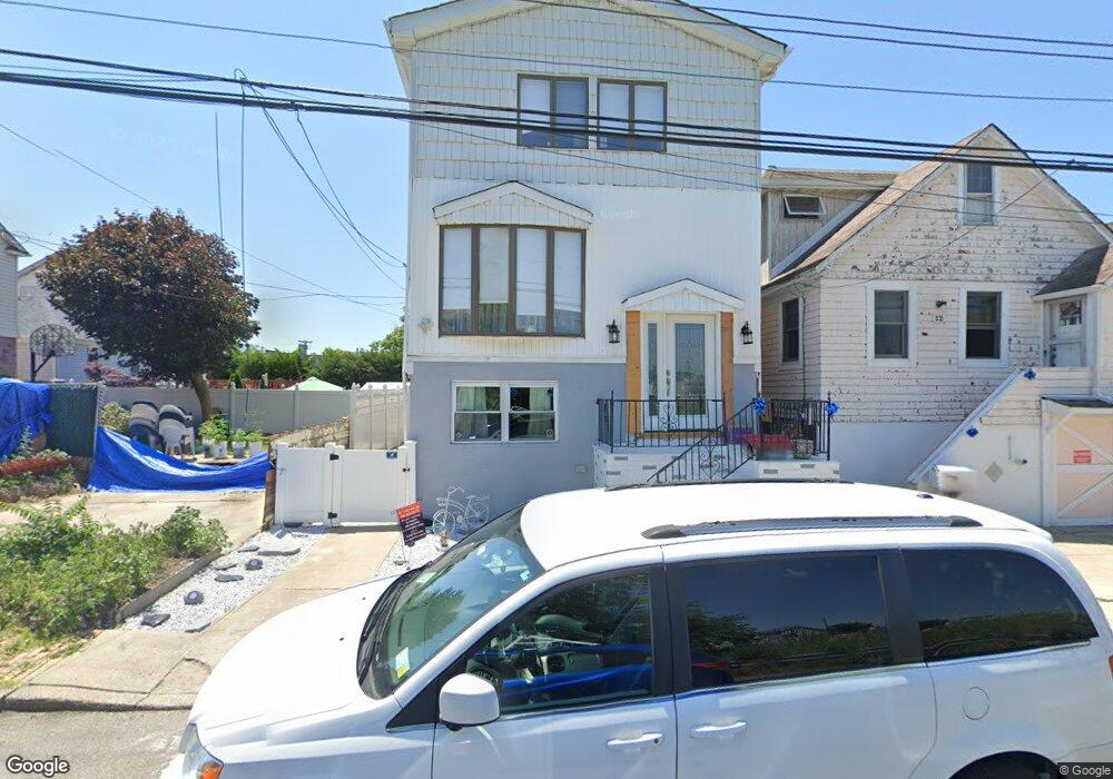 10 W 18th Rd, Broad Channel, NY 11693 - photo 1