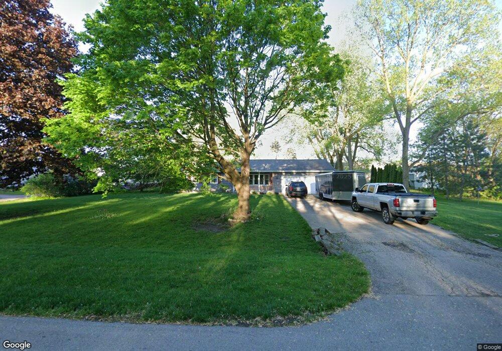 16 N Cherry Dr, Oswego, IL 60543 - photo 1