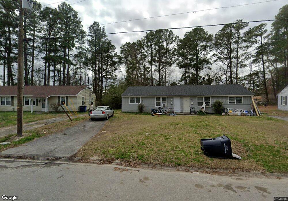 509 Elm St unit 511, Jacksonville, NC 28540 - photo 1