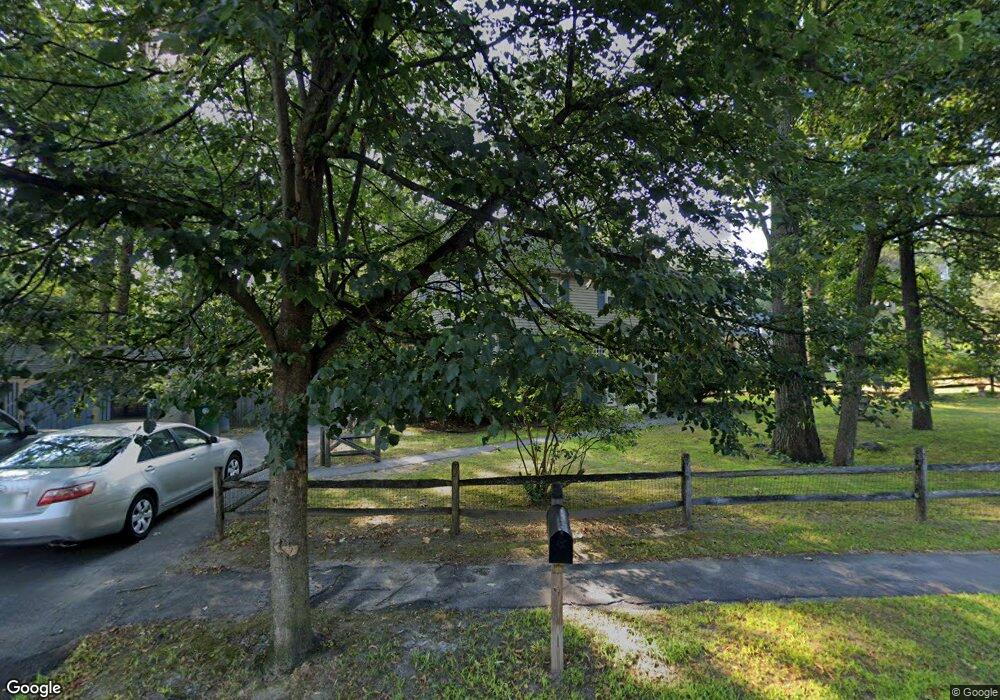 4 Shelburne Rd, Nashua, NH 03063 - photo 1