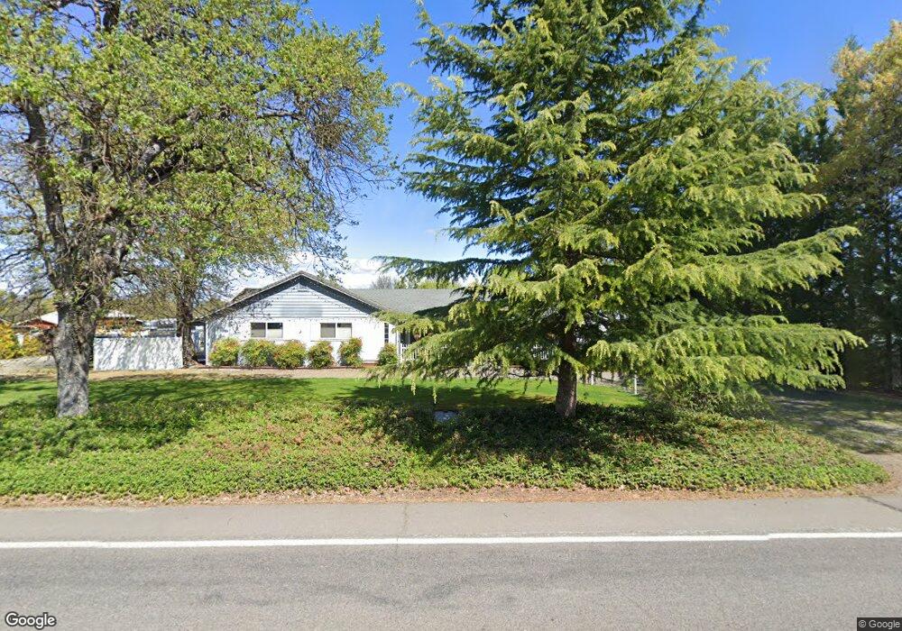 2428 Beall Ln, Central Point, OR 97502 - photo 1