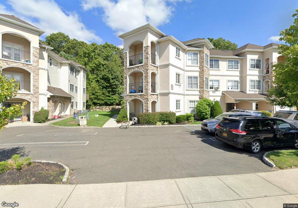 198 Bates Dr unit A2, Monsey, NY 10952 - photo 1