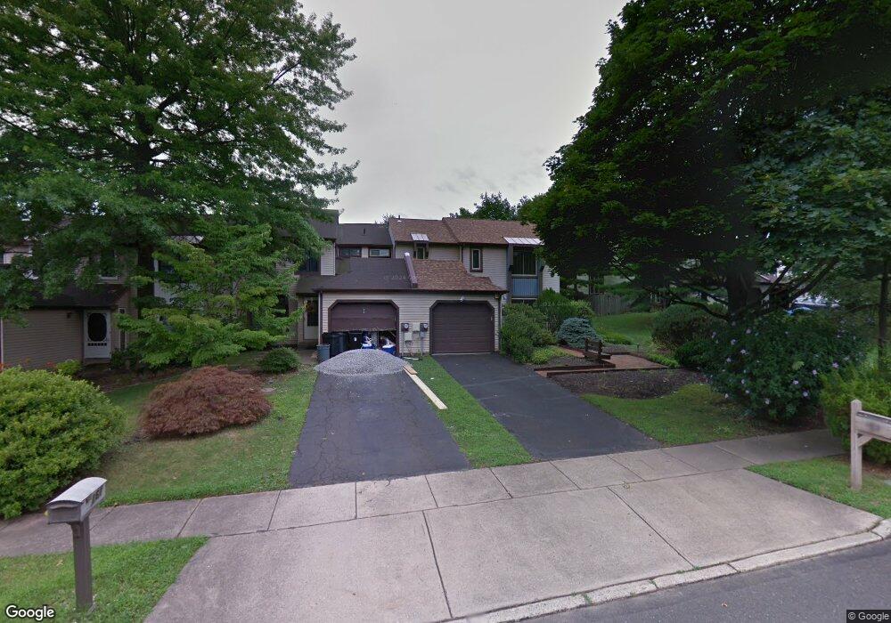 162 Meadowview Ct, Langhorne, PA 19047 - photo 1