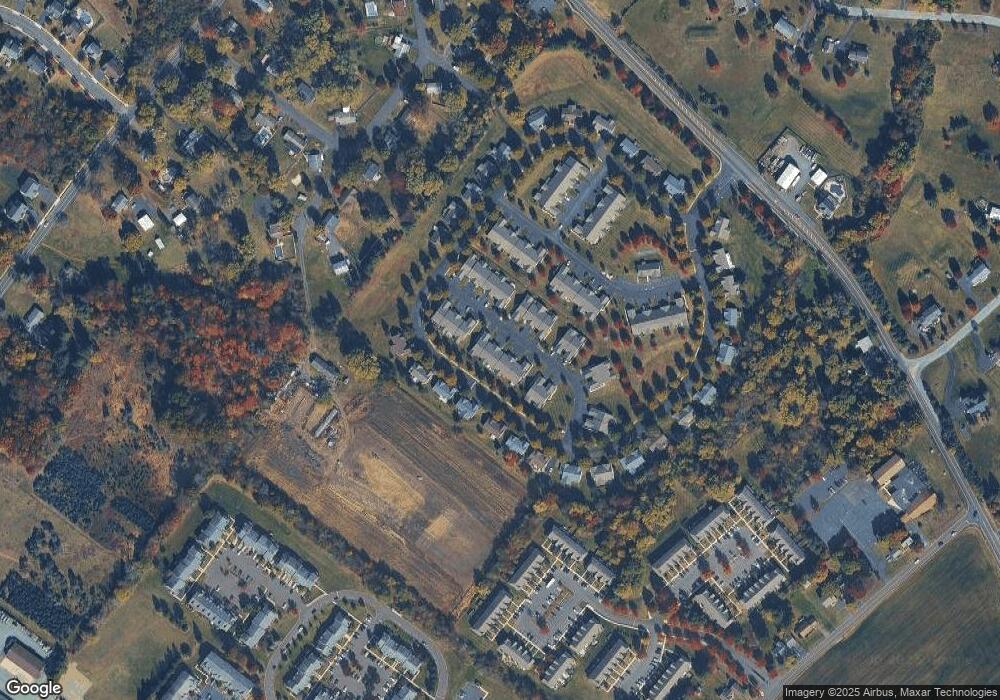 318 Jefferson Ct, Royersford, PA 19468 - photo 1