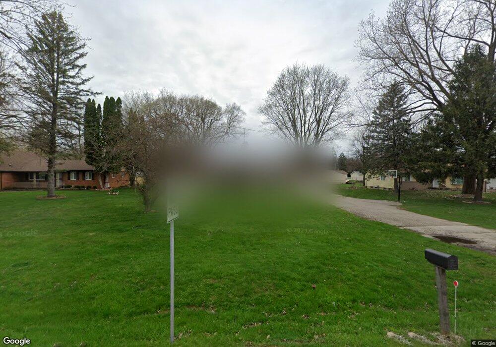 3360 W Carpenter Rd, Flint, MI 48504 - photo 1