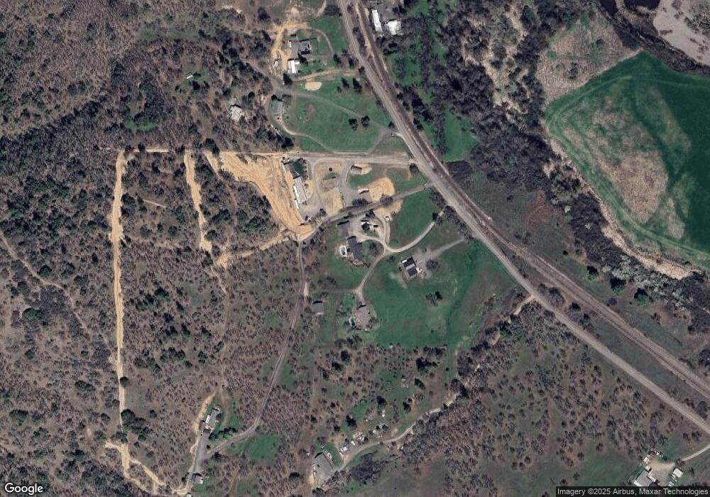 8125 Gold Ray Rd, Central Point, OR 97502 - photo 1