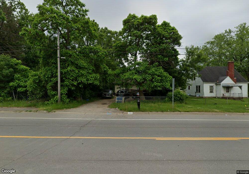 210 E Carpenter Rd, Flint, MI 48505 - photo 1