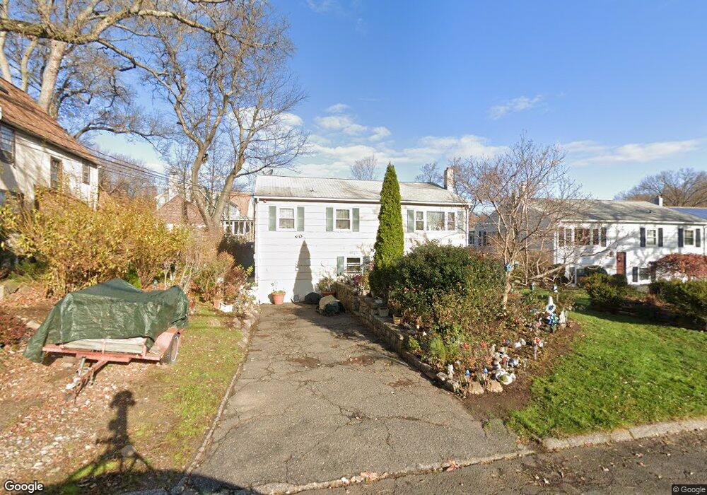 30 Olmstead Place, Norwalk, CT 06855 - photo 1