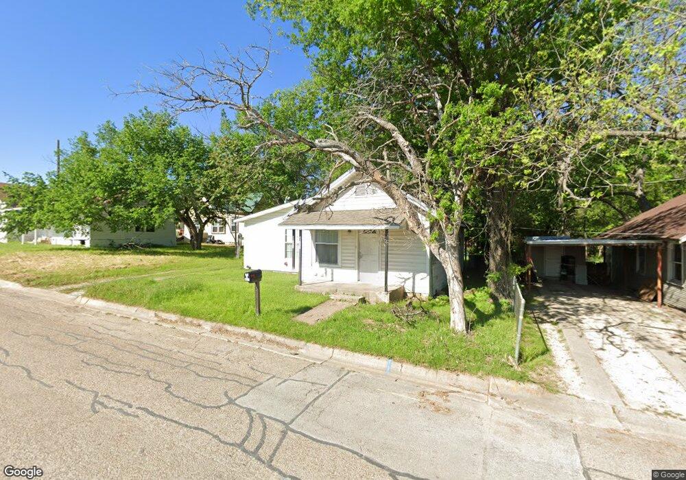 205 N Waco St, Weatherford, TX 76086 - photo 1