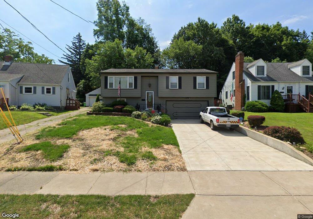 103 Arlington Cir, Wickliffe, OH 44092 - photo 1