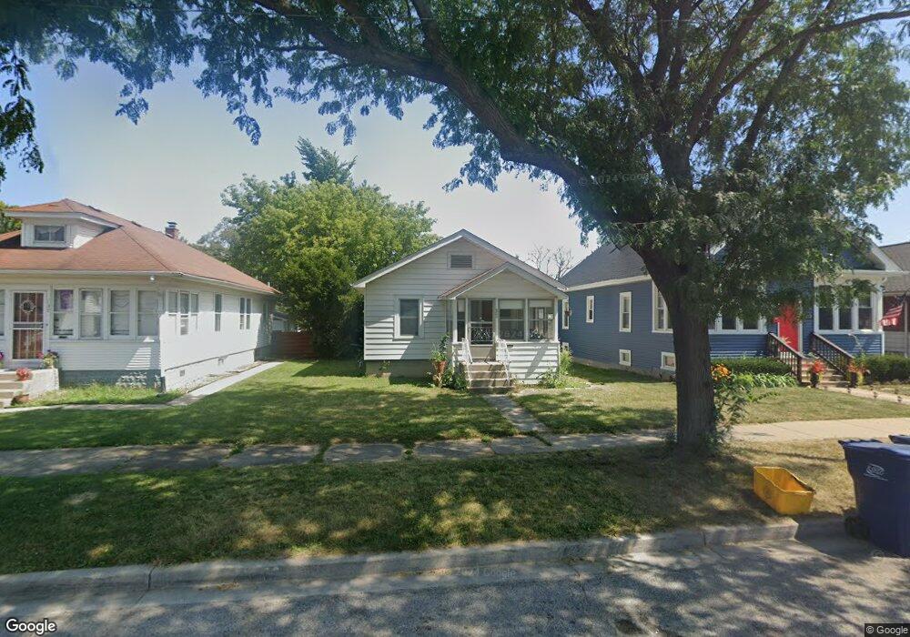 141 Washington Park, Waukegan, IL 60085 - photo 1