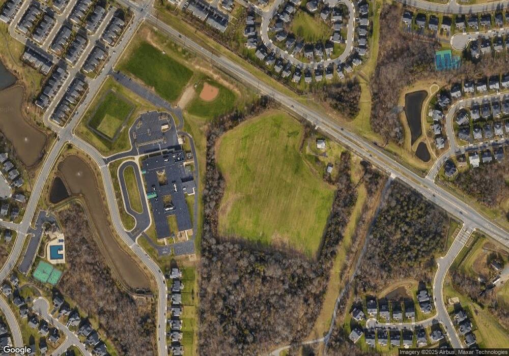 25524 Red Cherry Dr unit HILL, Aldie, VA 20105 - photo 1