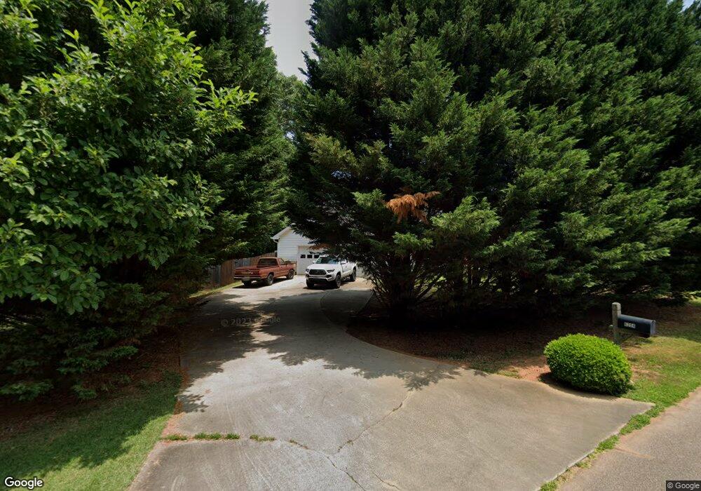 6204 Germantown Dr, Flowery Branch, GA 30542 - photo 1