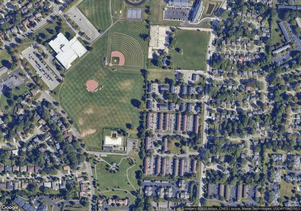 2071 Sprucefield Rd, Columbus, OH 43229 - photo 1