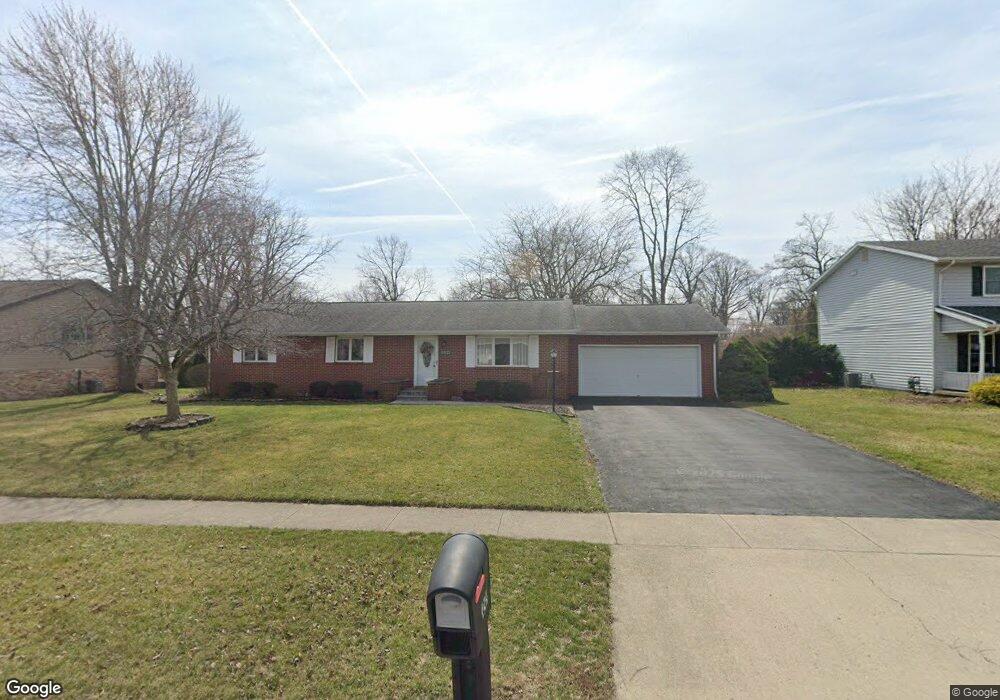 201 Hillshafer Dr, Findlay, OH 45840 - photo 1
