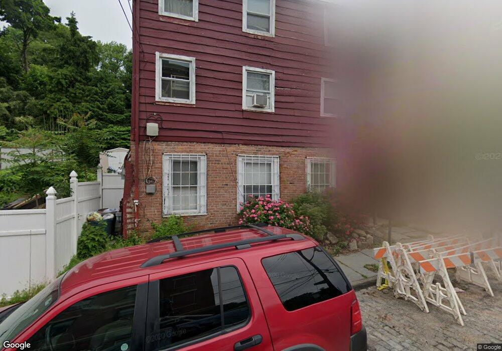 518 van Duzer St, Staten Island, NY 10304 - photo 1