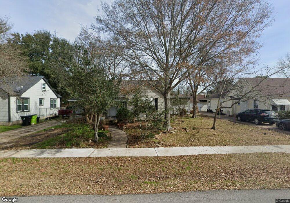 1115 San Jacinto St, Rosenberg, TX 77471 - photo 1