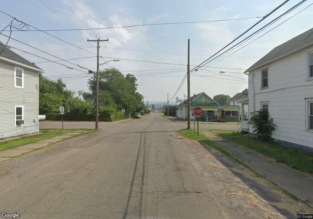 527 N Warren St, Berwick, PA 18603 - photo 1