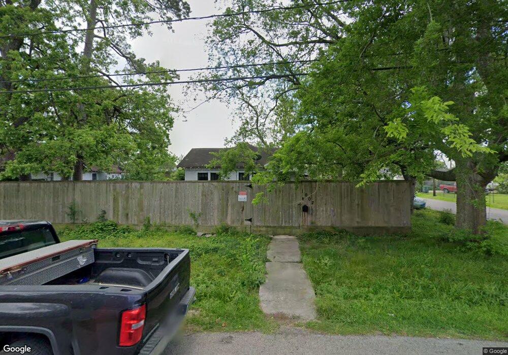 1002 King St, Houston, TX 77022 - photo 1