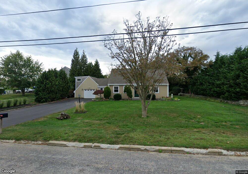 92 Greene Ln, Middletown, RI 02842 - photo 1