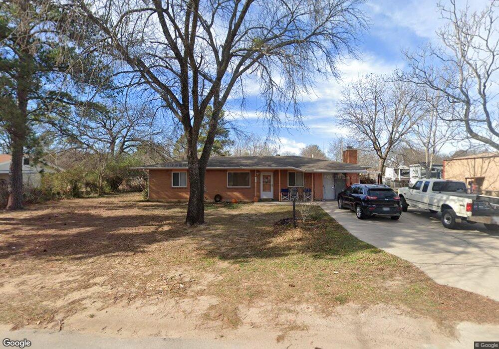 1017 Red Oak St, Azle, TX 76020 - photo 1