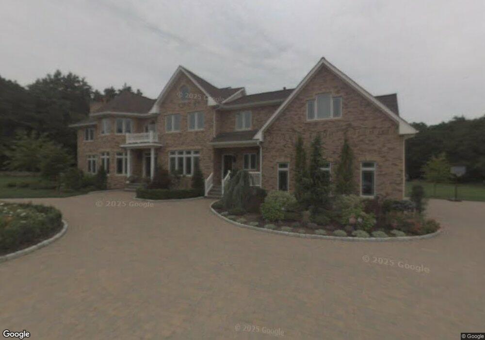 125 White Oak Run, North Dartmouth, MA 02747 - photo 1