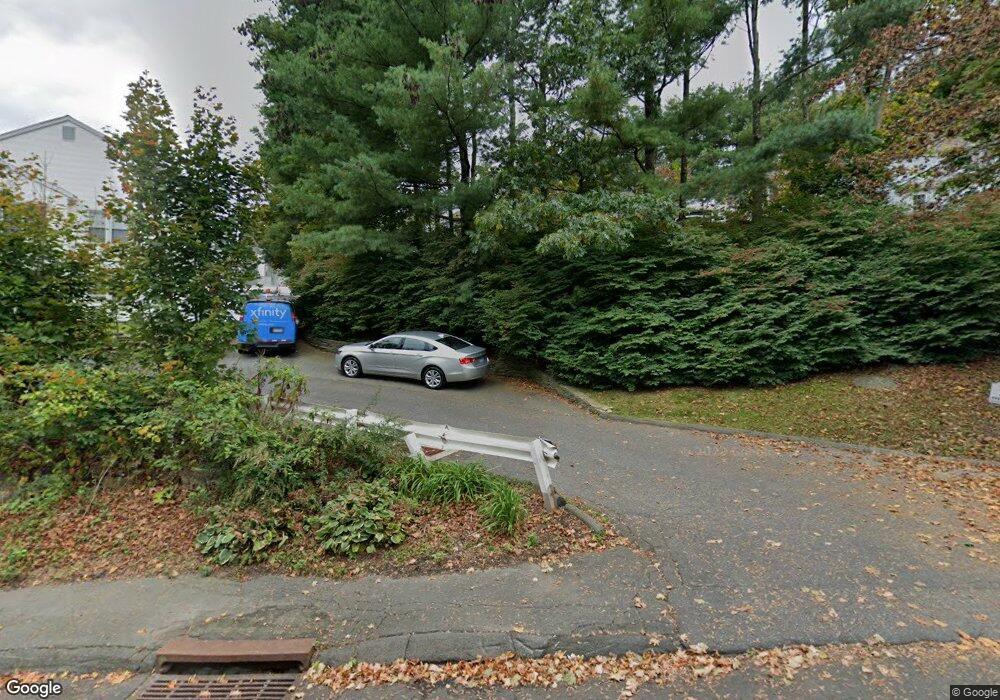 45 Deerwood Ln unit 4, Waterbury, CT 06704 - photo 1