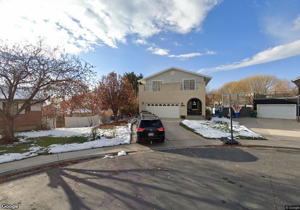 10079 N Willow Ct, Pleasant Grove, UT 84062 - photo 1