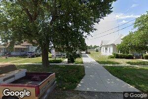 233 N Walnut St, Red Cloud, NE 68970