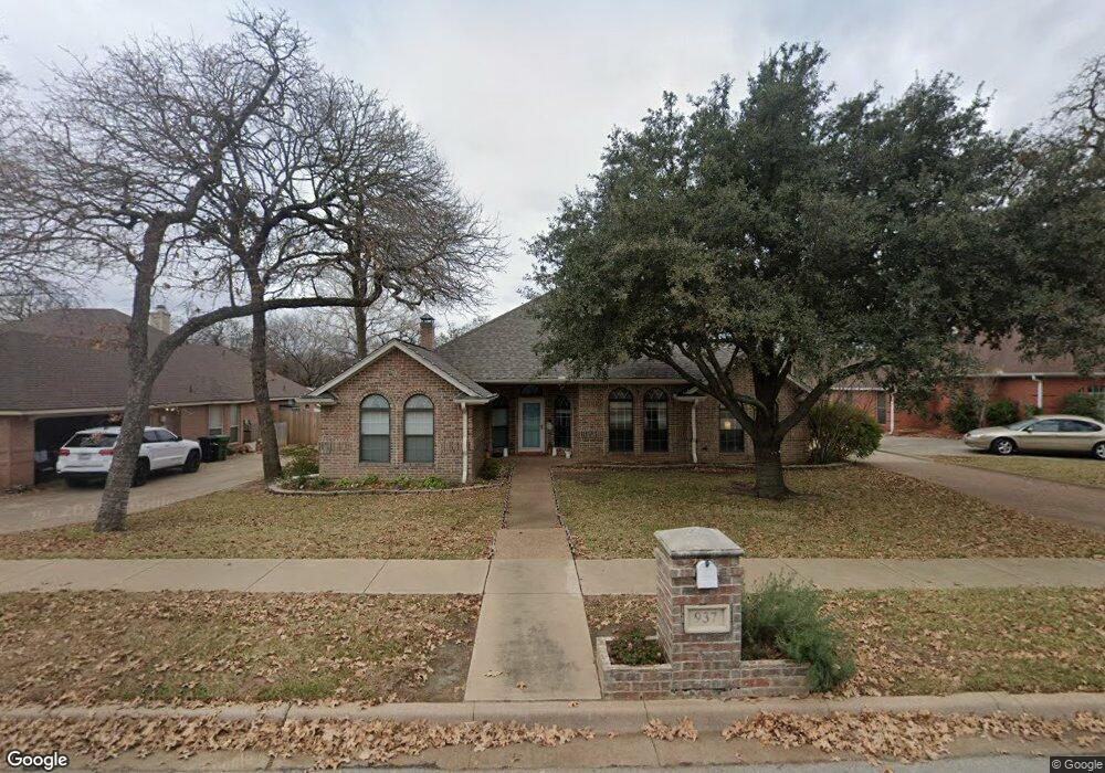 937 W Redbud Dr, Hurst, TX 76053 - photo 1