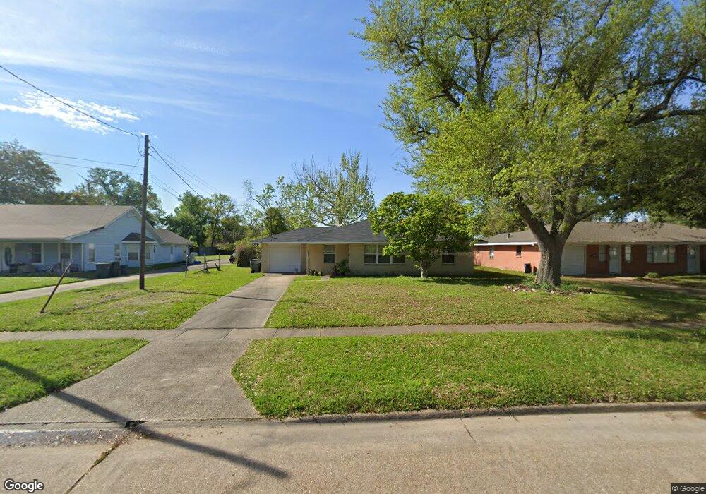 517 W Oak Ln, Lake Charles, LA 70605 - photo 1